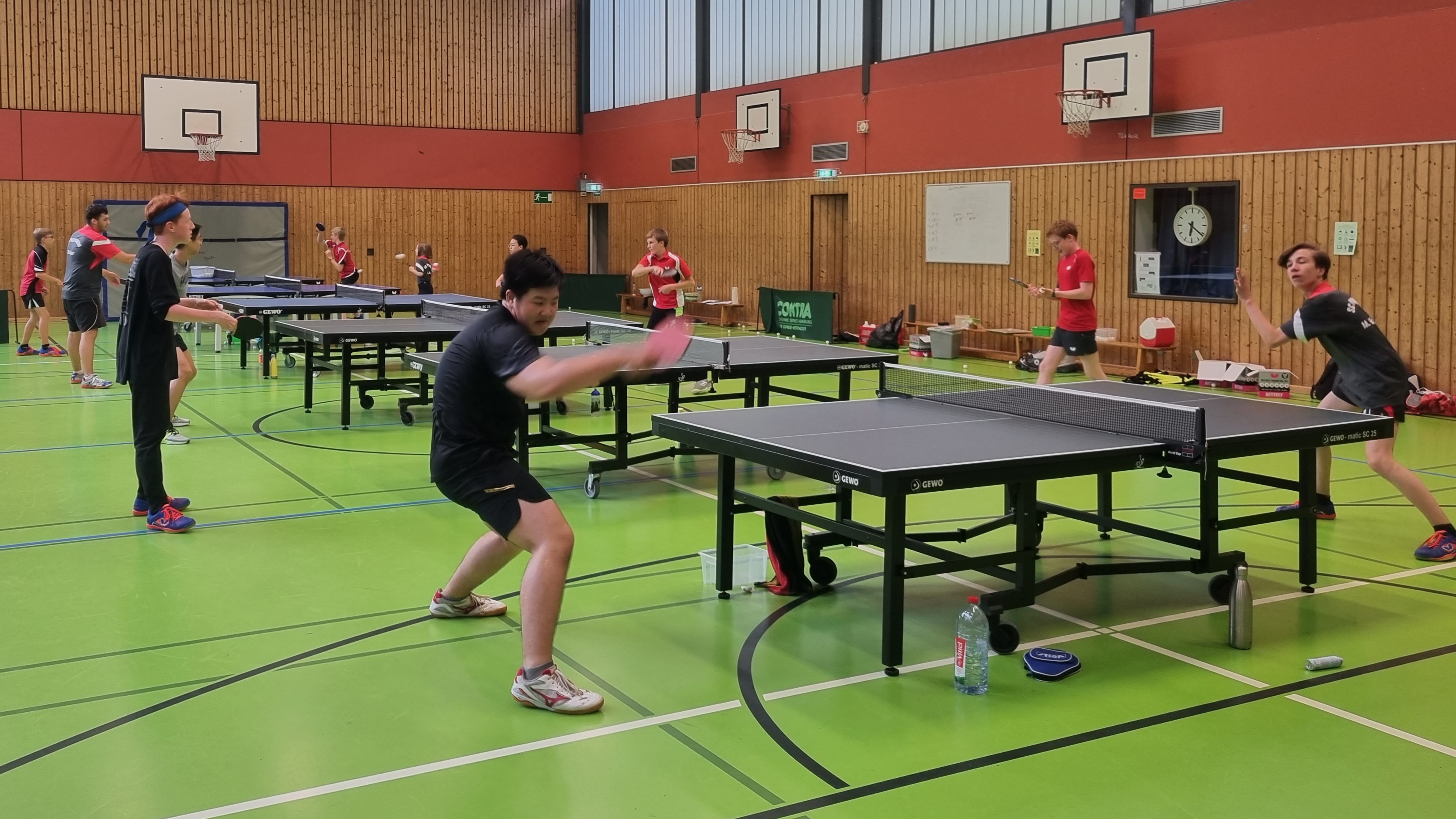 TISCHTENNIS FÜR ALLE!>